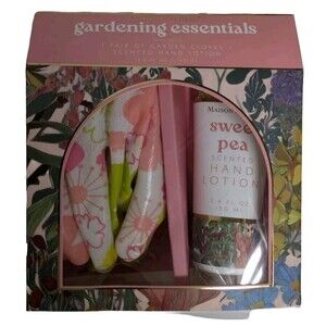 Maison de Base Gardening Essentials Box Set - Gloves & Scented Hand Lotion NEW